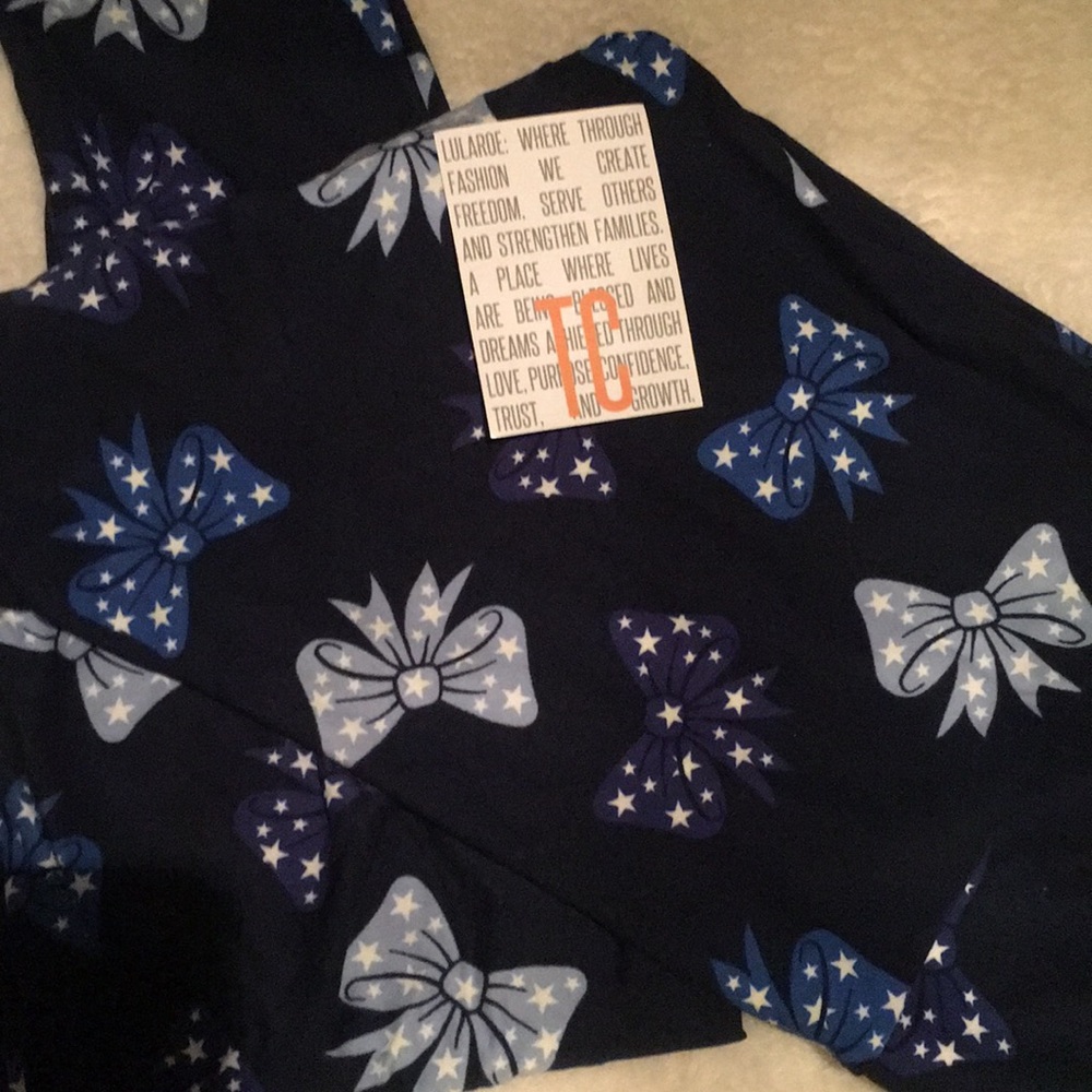 LulaRoe TC blue bow leggings